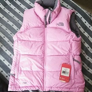 Women's North Face vest... NWT Size Small